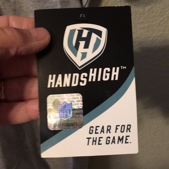 Minnesota Vikings Football Mens T shirt Size Large Brand Hands High - Picture 5 of 8